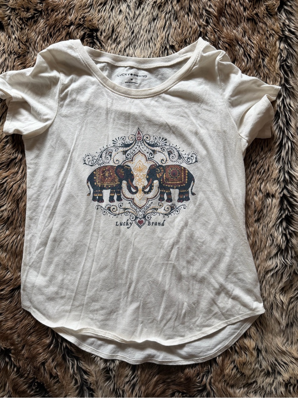 Lucky Brand Cream Short-Sleeve Tee with Decorative Elephant Motif